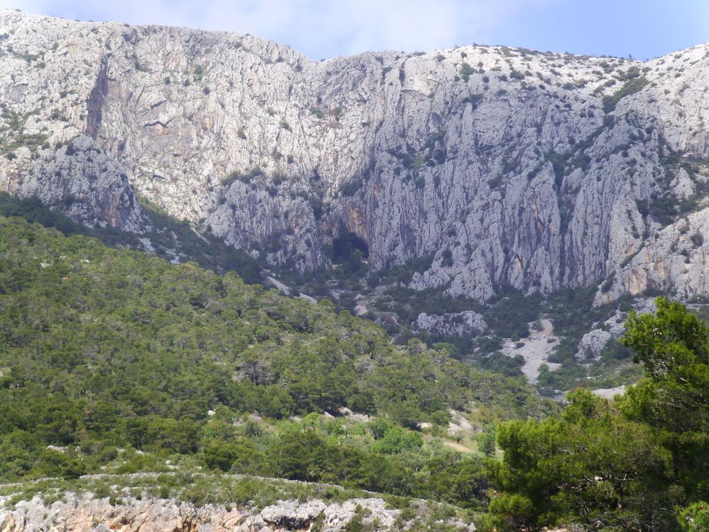 Apartmani Anja Sveta Nedelja  Bagian luar foto