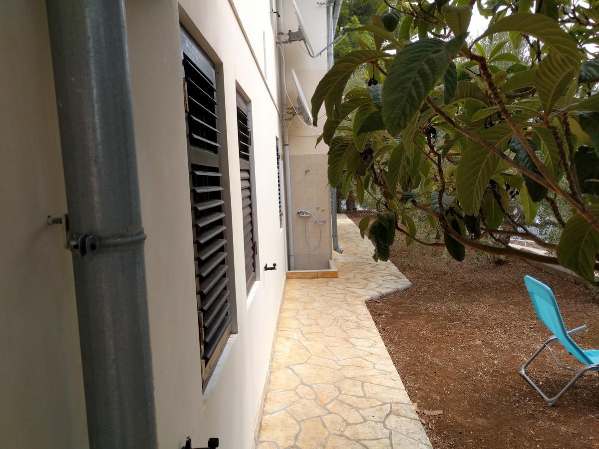 Apartmani Anja Sveta Nedelja  Bagian luar foto