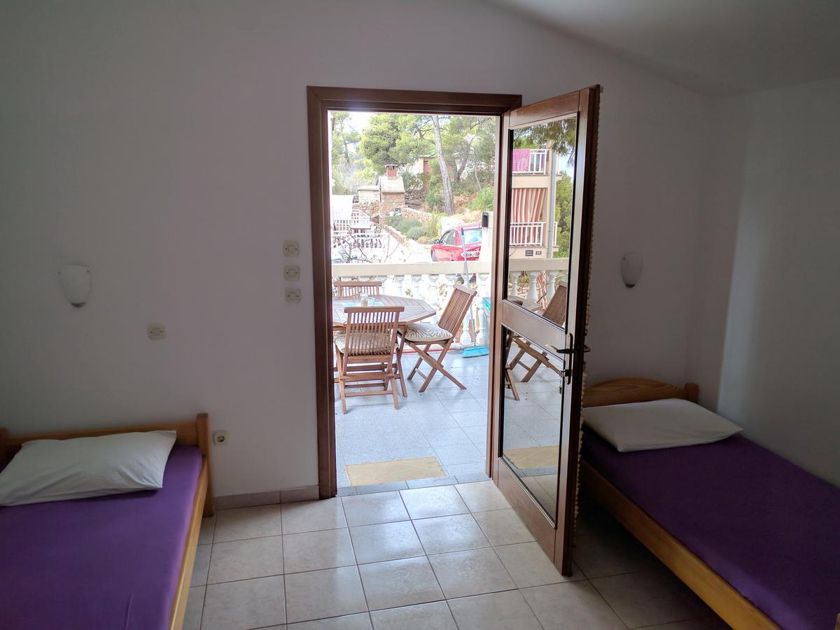 Apartmani Anja Sveta Nedelja  Bagian luar foto