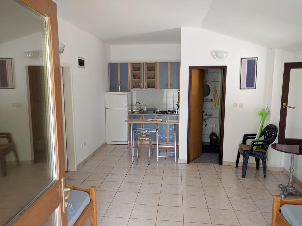 Apartmani Anja Sveta Nedelja  Bagian luar foto