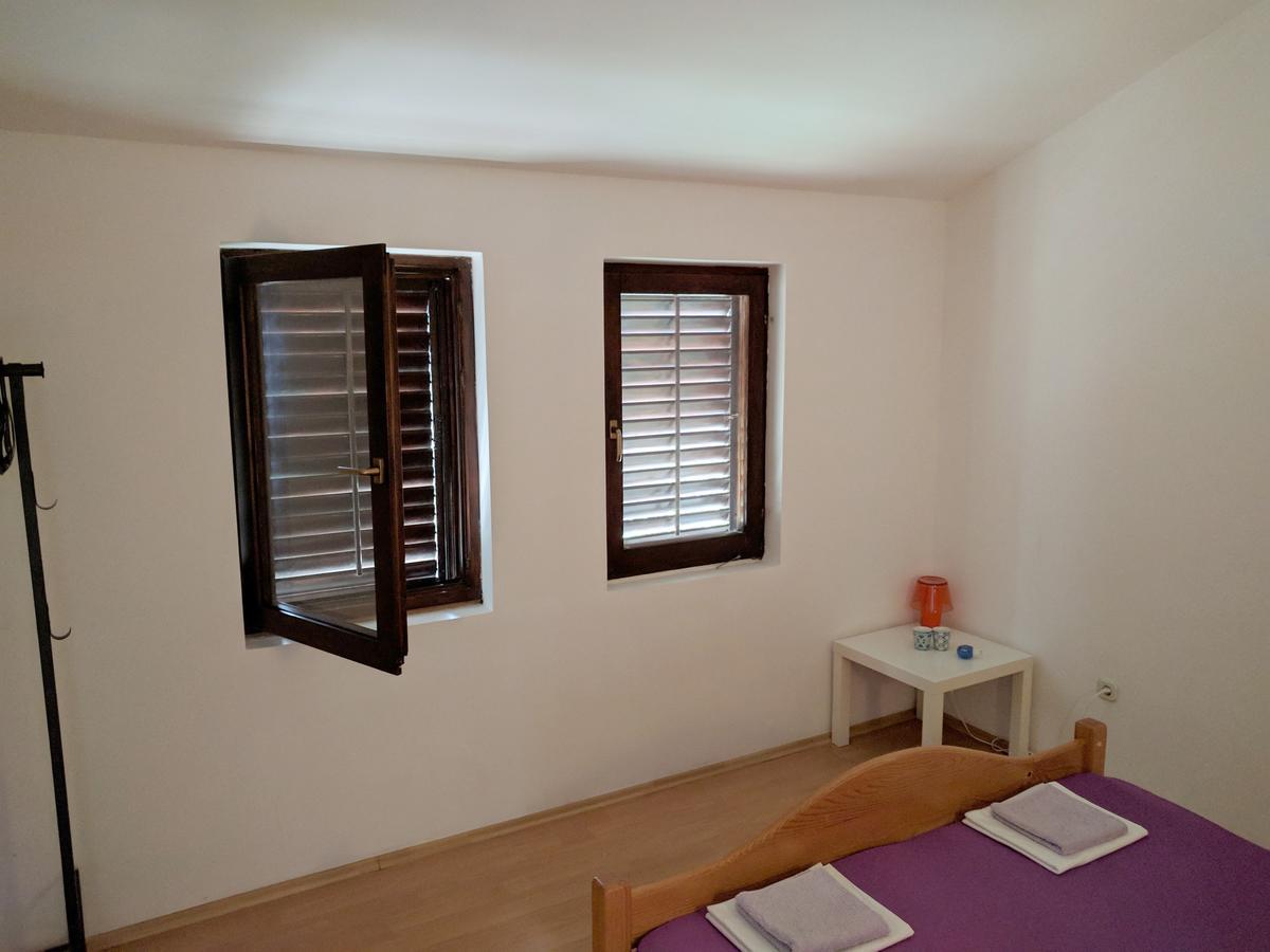 Apartmani Anja Sveta Nedelja  Bagian luar foto